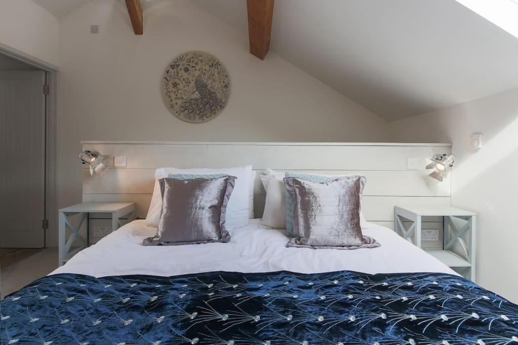 Little Bream - Pretty Cosy Cottage, Sea Views, Walk To The Beach Mawnan Smith 외부 사진