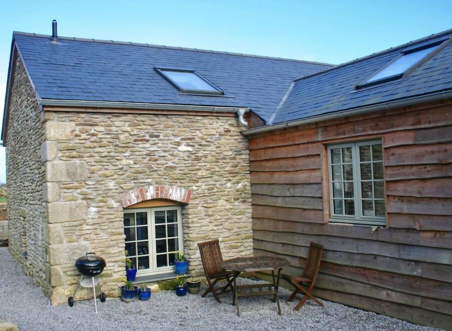 Little Bream - Pretty Cosy Cottage, Sea Views, Walk To The Beach Mawnan Smith 외부 사진